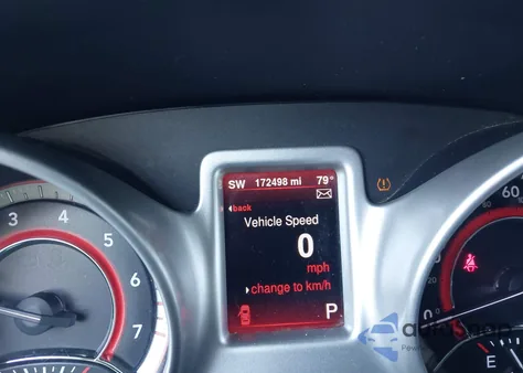 2013 Dodge Journey Sxt z USA, uszkodzony, nr VIN 3C4PDCBB6DT576445